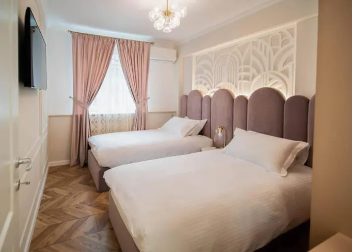 History Museum Apartman Bukarest