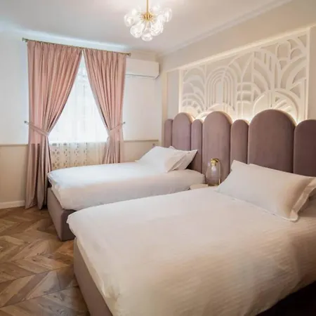 History Museum Apartment Bucharest