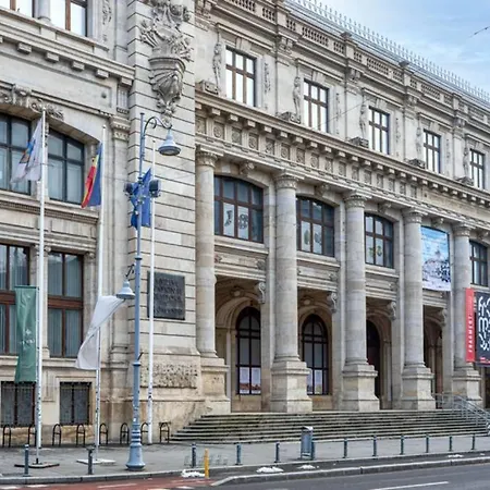 History Museum Бухарест